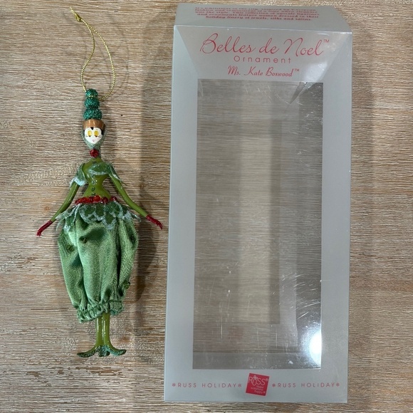 Vintage RUSS BERRIE Belles de Noel Ms Kate Boxwood Christmas Ornament - Picture 5 of 5